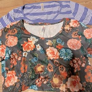 2 XS lot LuLaRoe Classic T Tee XS Floral Stripes Blue EUC